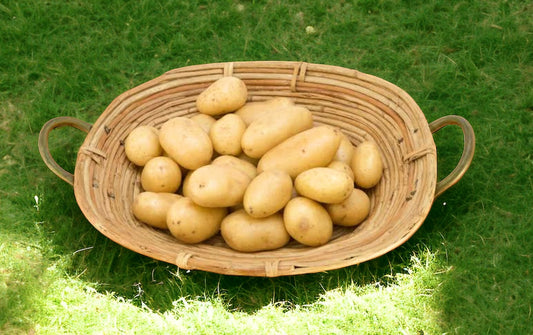 Add 1kg Chat White potatoes